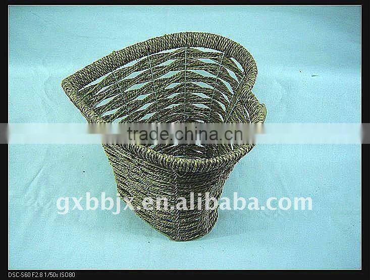 Seagrass wire heart shaped storage decorative waste paper baskets
