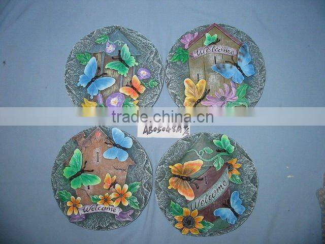 Home Decorative resin Wall Plaque With Hanger On Back