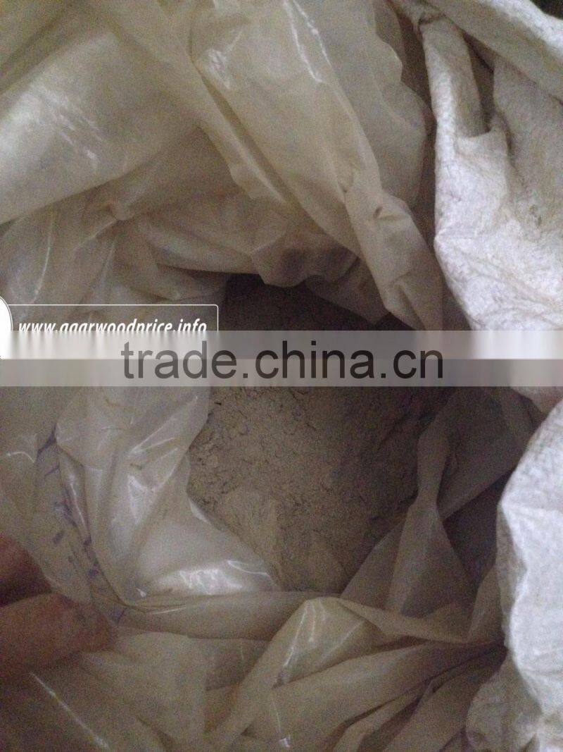 Making incense - HIgh qualit Agarwood incense powder