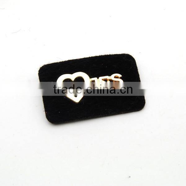 Black PU felt leather sew on patches with gold metal plates fashion clothing label for jeans/jacket PLB-008