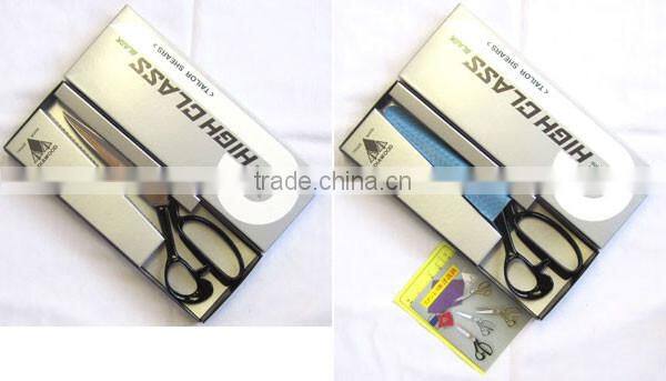 Easy to use and Fashionable Japanese traditional scissors pan with multiple functions made in Japan