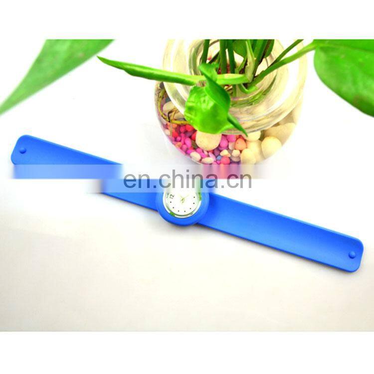 Promotional waterproof silicone slap band watch