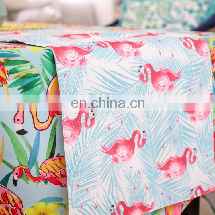 16 x 72 inch Modern Dining Party Decorative Interest Print Watercolor Pink Flamingo Polyester Table Runner Place mat