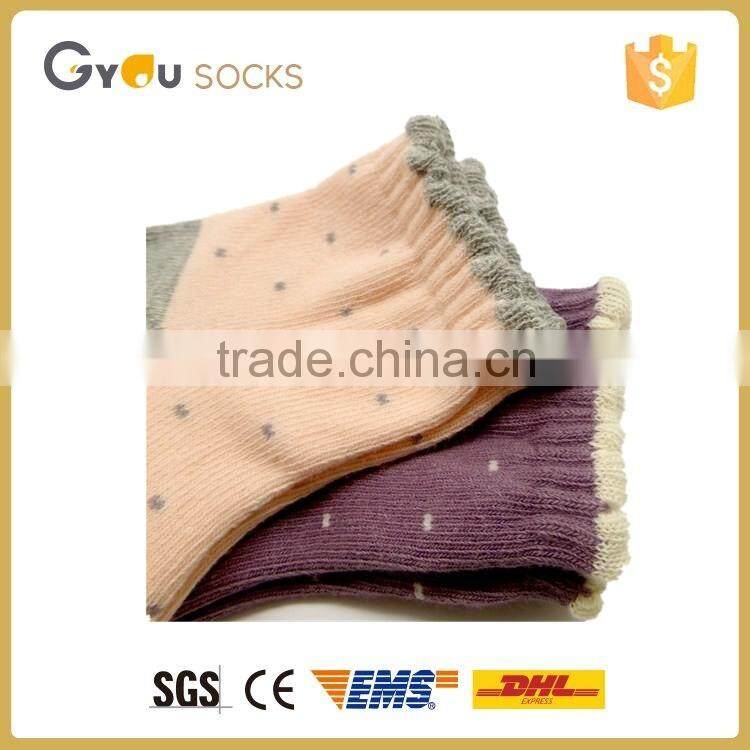 Baby Pretty Cute dot pattern lovely baby anti-slip infant socks