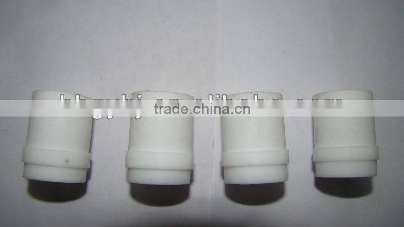 Ceramic gas shield cover in MIG welding torch