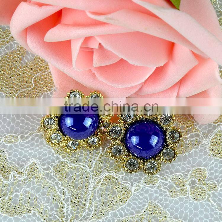 Sapphire Gem Brooch Pin with Rhinestone, Sapphire Crystal Pin Brooch with Gem, Sapphire Round Brooch Pin for wedding design