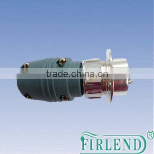 fast plug for welding wire feeder