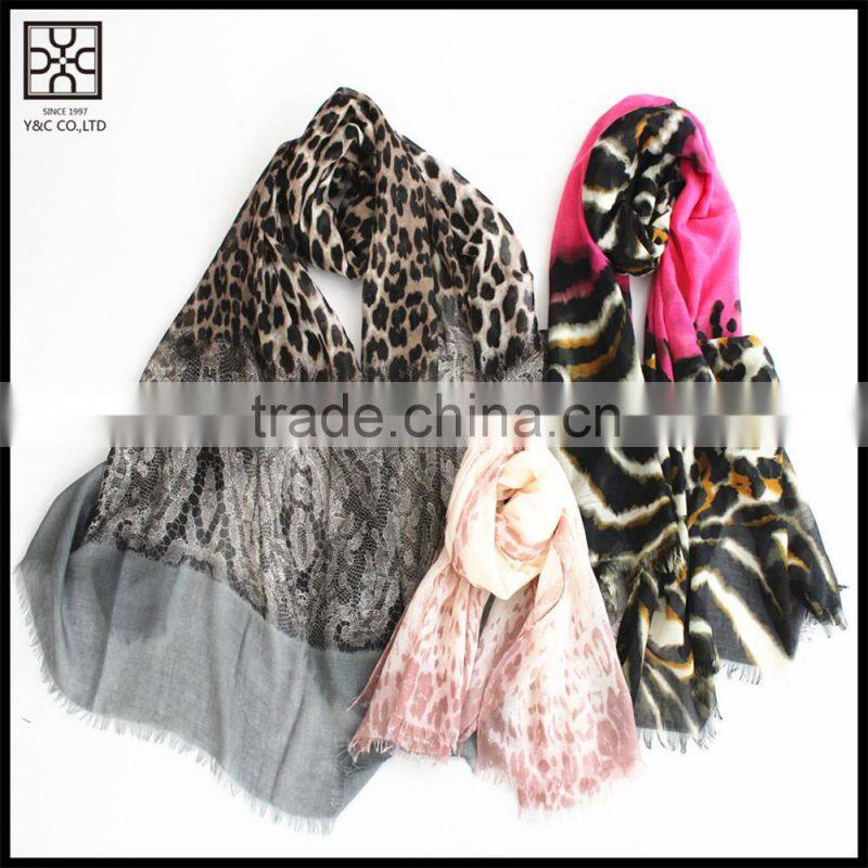 2015 New Design Light Weight Lady Cheap Scarf for Spring and Summer