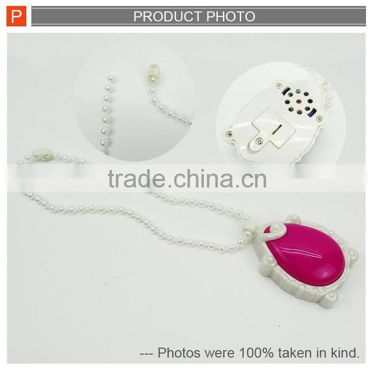 Fashion girl beauty jewelry bead toy with light