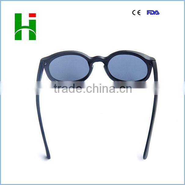 2016 new fashion style wooden sunglasses with polarized lens