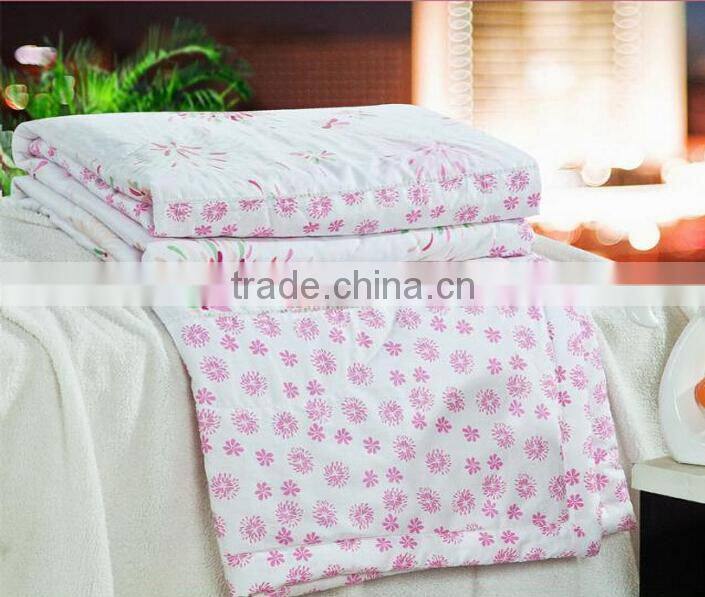 Luxury wholesale hotel textile products flat sheet/quilt cover /pillow case/quilt/pillow