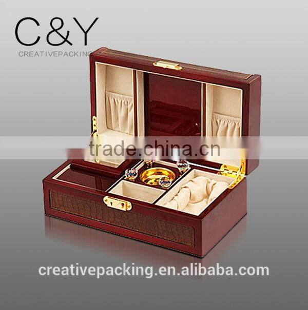 Vintage style luxury leather jewelry gift box with large mirror