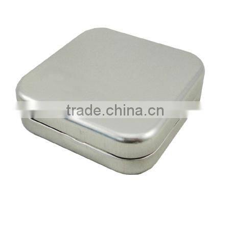 white tin box