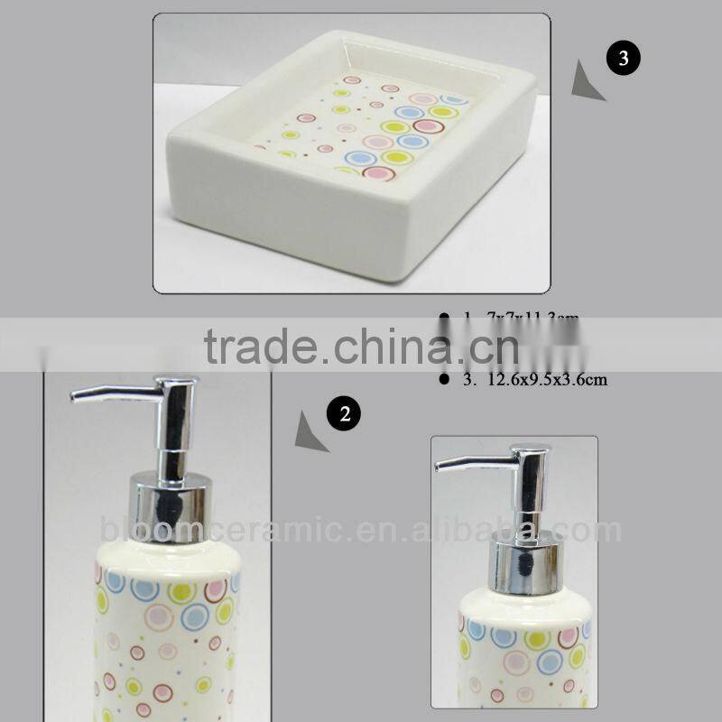Porcelain accessories for bathroom
