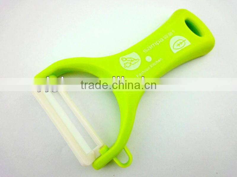 hot selling plastic handle magnet protector Y ceramic peeler in green