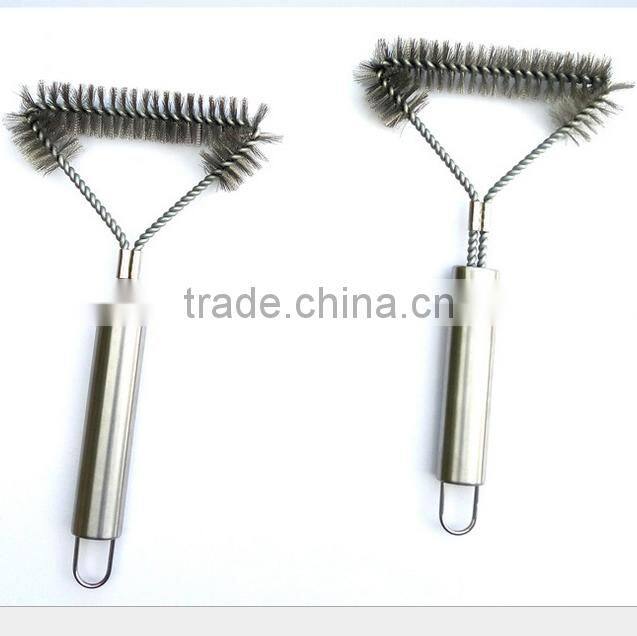 2016 amazon hot sell Food Grade 12" BBQ Cleaning grill Brush with Plastic Handle
