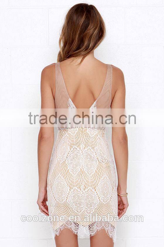 Elegant mesh strap sleeveless lace evening dress with sweetheart silhouette