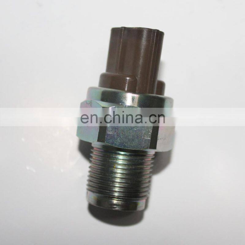 High pressure rail sensor 499000-6131 for I SU Z U / HOLDEN ENGINES 4HK1 / 6HK1 / 6UZ1 / 6WG1