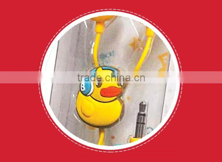 Novelty design plastic silicone rubber animal shaped earbuds with logo