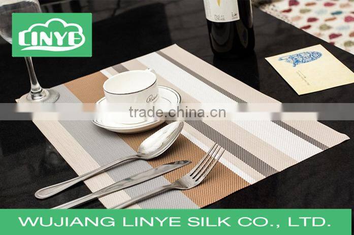 customized multicolor flame retardant Teslin PVC mat for plate / table