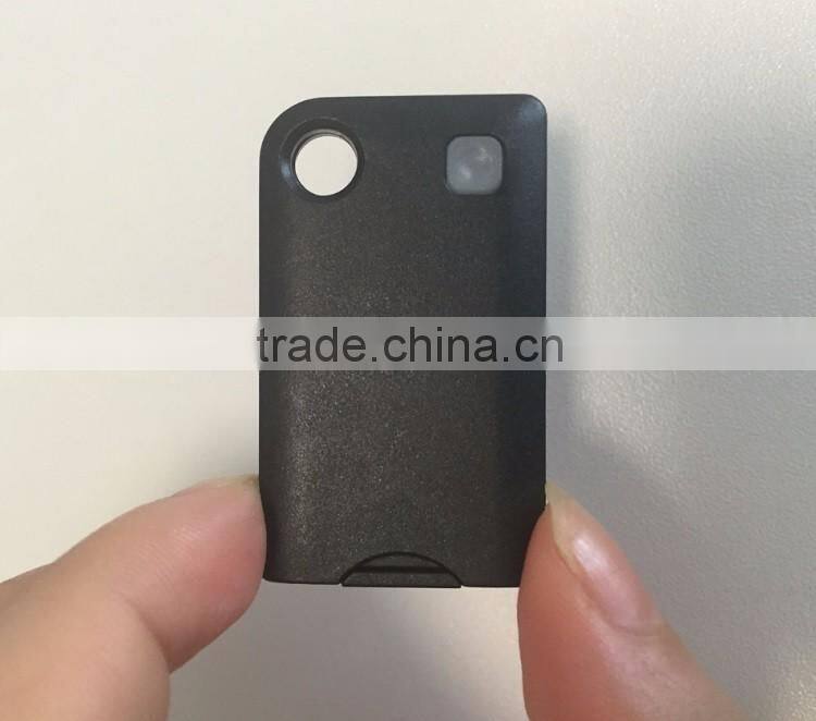 Wireless Tracking Alarm Reminder Bluetooth Location Tracker, Key & Cell Phone Finder, Kids & Pets Anti-lost, Selfie Shutter