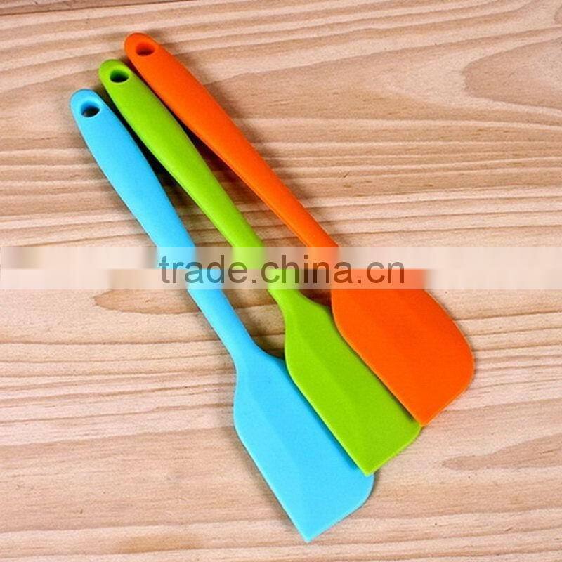 Heat Resistant Scraper Silicone Spatula Baking Tool
