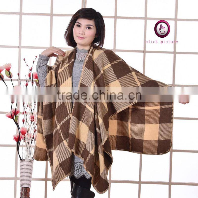 new design factory direct Hot selling Embroidered fur mens shawl collar sweater