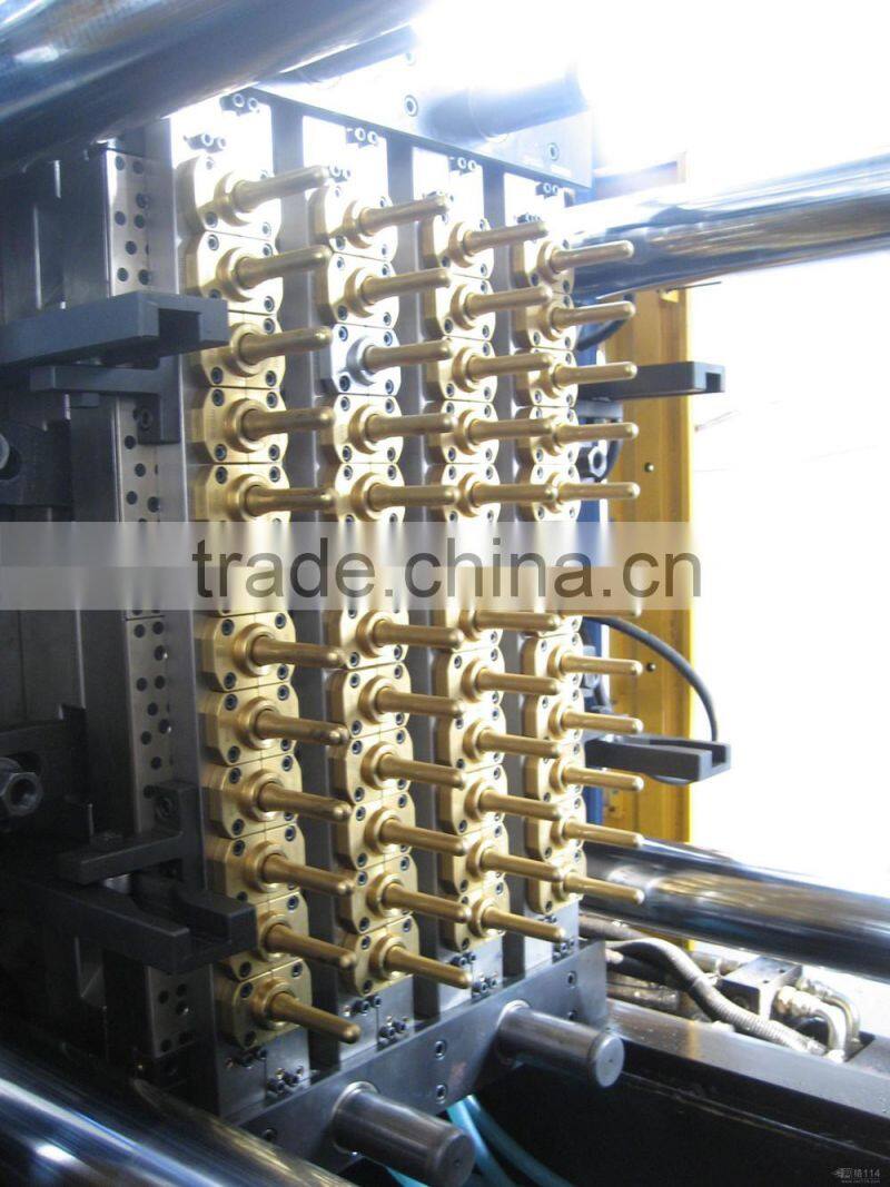 2015 Professional Best Injection Molding Machine Mould Supplier