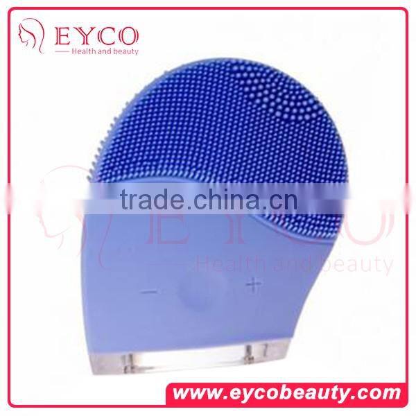 Multi-Functional Mini Silicone Vibration Facial Cleansing Brush with beauty care equipment and supersonic facial beauty device