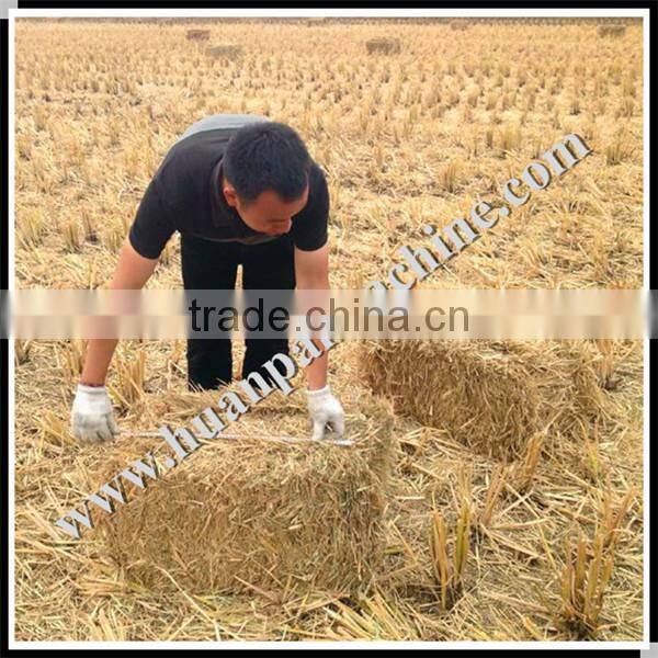 Square hay bale bundling machine tractor pull type square baler