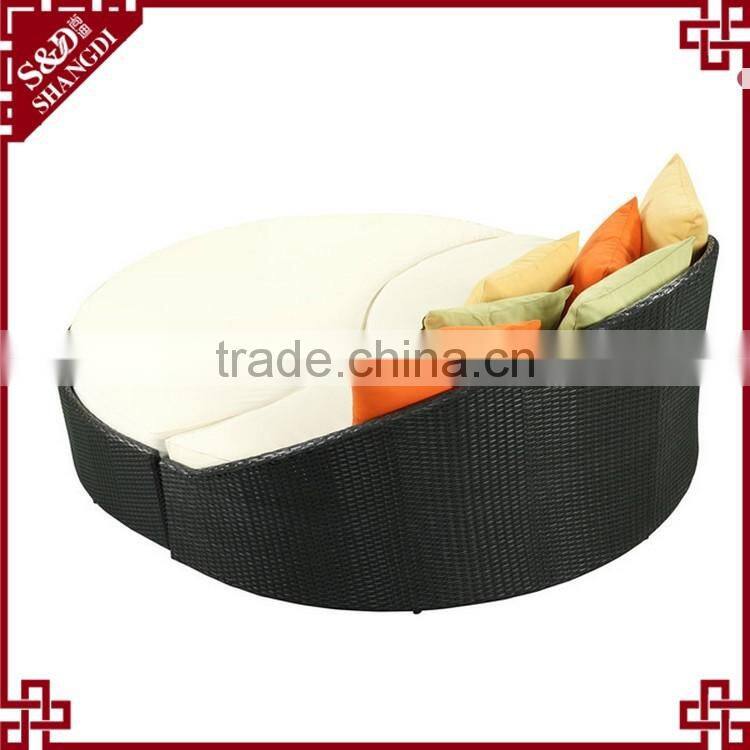 Outdoor patio furniture rattan handcraft modern leisure outdoor daybed