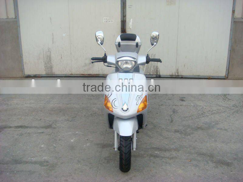 beautiful EEC 49cc scooter