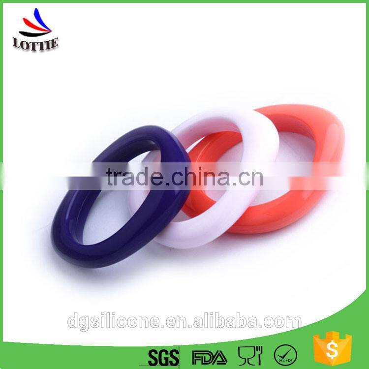 China manufacturer BPA Free silicone wristbands 100% food grade silicone wrist band