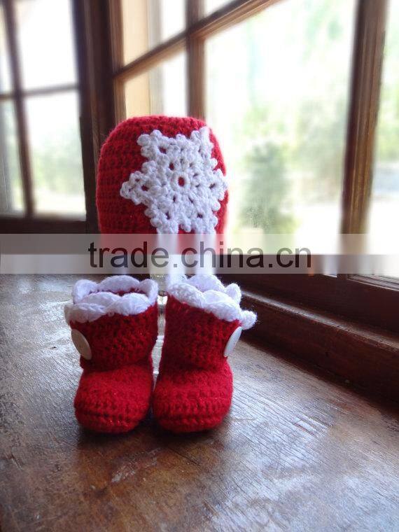 Wholesale christmas clothing knitting wool Baby hat bright red trimmed in white shoes baby knitting clothes