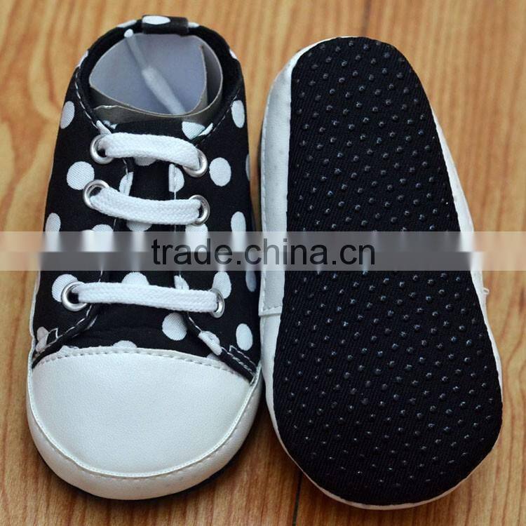 Polka Dot printed baby footwear