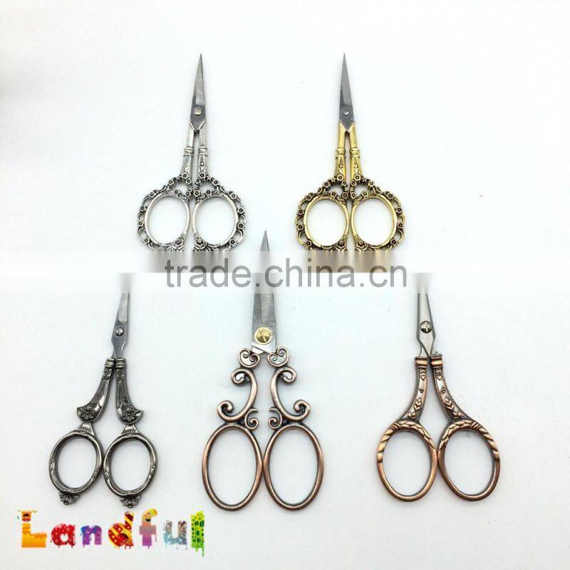 Stainless Steel Scissors Vintage European Style Plum Blossom Scissors For Embroidery
