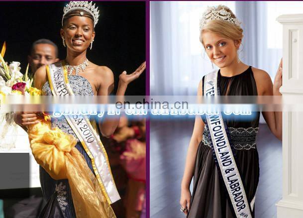 Wholesale sash hot elegant custom pattern crystal glass award medal