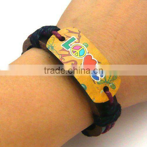 Professional leather production,lovers common used bracelet jewellery colored print with an arrow wearing heart AL0041