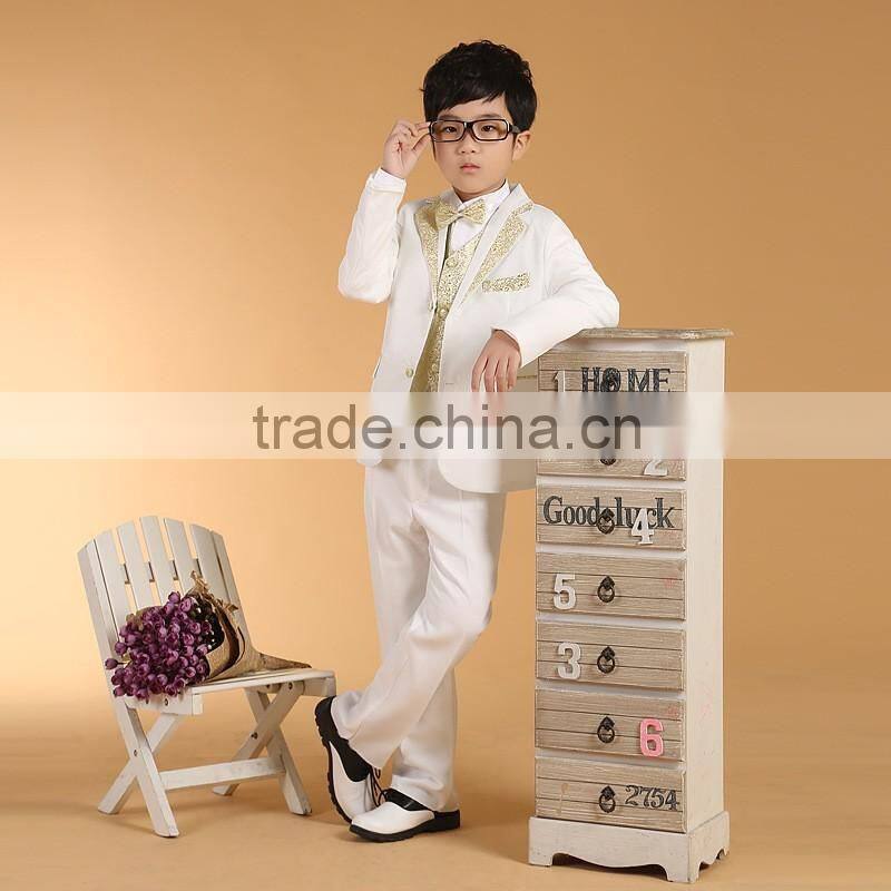 Hot Selling 2016 Wholesales In China Factory Cheepest Price Boys Suits With White Color