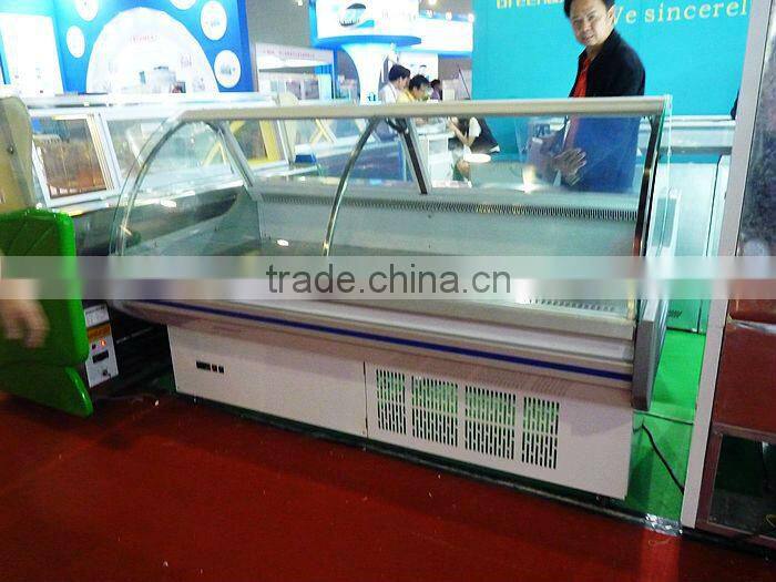 Counter Type Display Cabinet with cambered and liftable glass cover