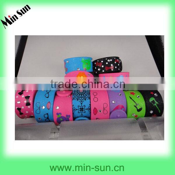 Silicone Gift Item,Silicone Paipai Bracelet