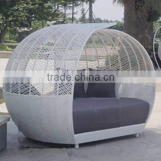 00 outdoor furnitue for garden comfortable round sun rattan sofa bed YPS053
