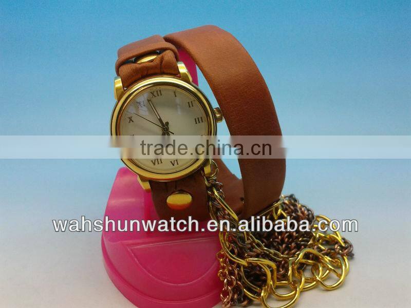 2014 Latest fashion waterproof long strap gold popular leather retro women watches