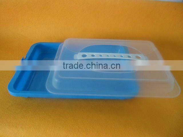 clear rectangle plastic bread box with handle