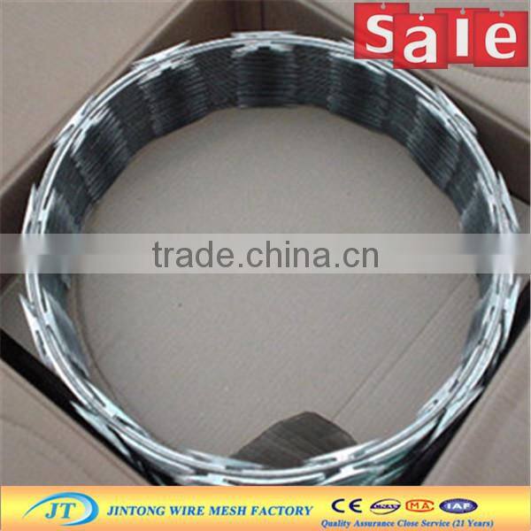 weight razor wire mesh fence /cross razor wire mesh / razor wire flat wrap