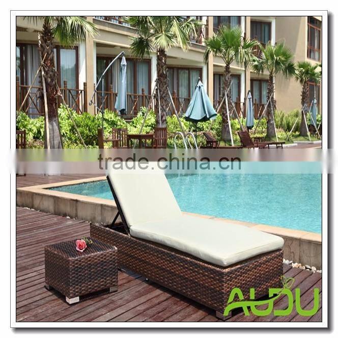 Audu Atlanta Pool Wicker Outdoor Lounger