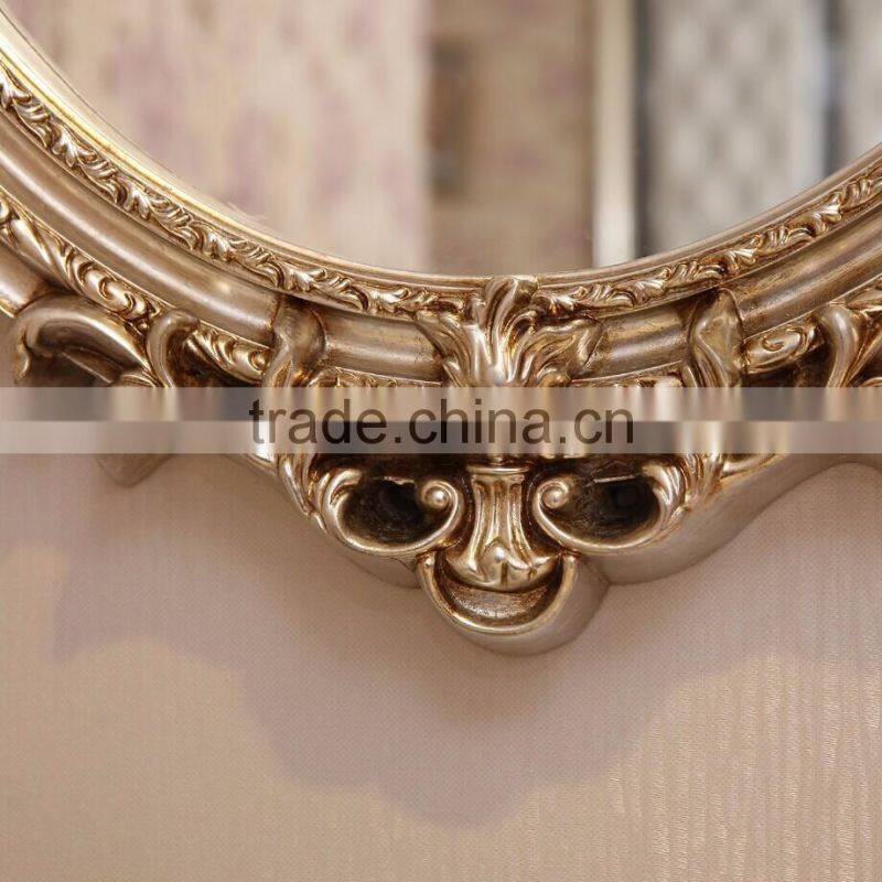 Graceful flower carving oval wall mirror