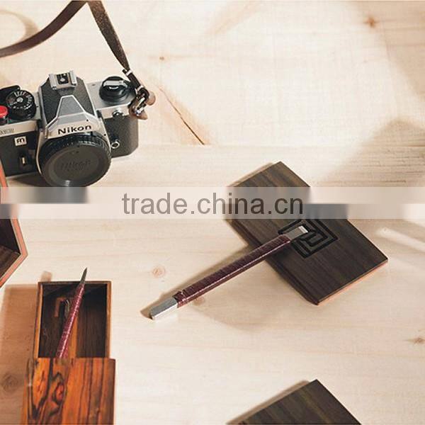 Boutique Solid Wood Mobile Phone Bracket, Wooden Smartphone Holder