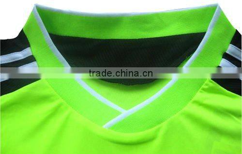 2015 100% miro polyester soccer training shirt in china