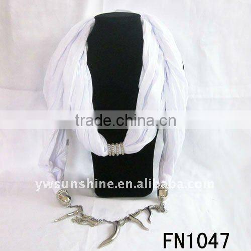 Loop glosy jewelry scarf